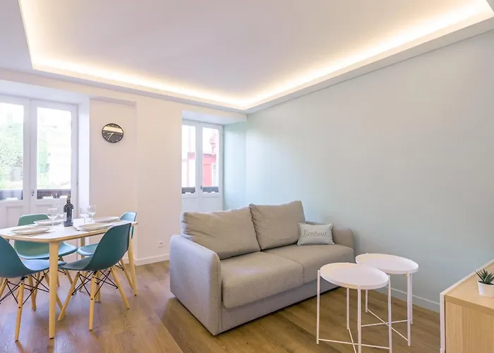 élégant à St-jean-de-luz - Proche Plage&commerces - Fr-1-239-851 Appartamento *